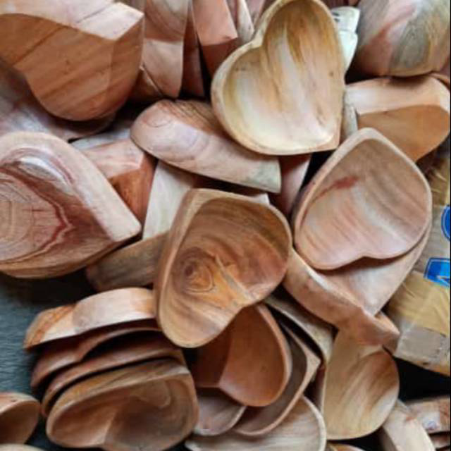 Piring Kayu Love U &oval Telor